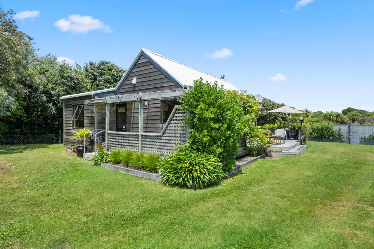 Waimea Cottage - Waikanae Holiday Home Ngoại thất bức ảnh